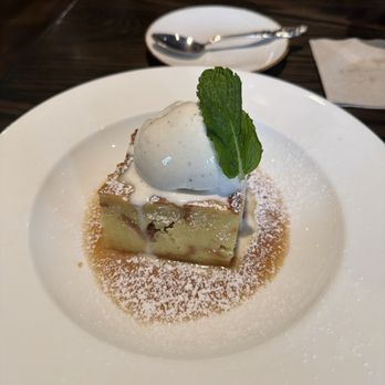 On Swann - Bread pudding - Bars Near Me - Tampa, Florida