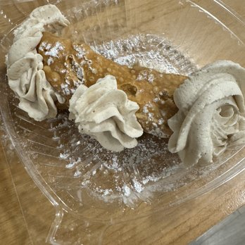 Rocco's Little Chicago - Cannoli - Pizza Near Me - Tucson, Arizona
