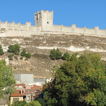 Oficina de Turismo - Public Services & Government Near Me - Peñafiel, Virginia