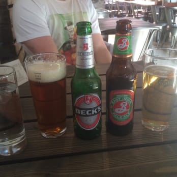 Supreme Burger - The drinks - Burgers Near Me - Solna, Alberta