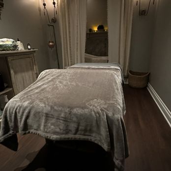 Woodhouse Spa - Boulder - Massage room - Waxing Near Me - Boulder, Colorado Woodhouse Spa - Boulder - Massage room - Waxing Near Me - Boulder, Colorado