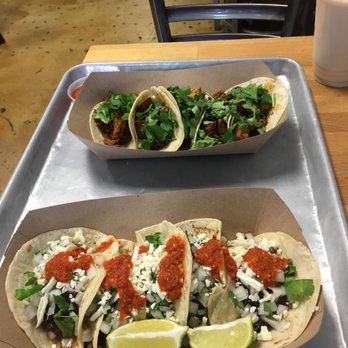 Davie Taco Bar - Tacos de Trompo and Tacos de Barbacoa - Mexican Near Me - Davie, Florida Davie Taco Bar - Tacos de Trompo and Tacos de Barbacoa - Mexican Near Me - Davie, Florida