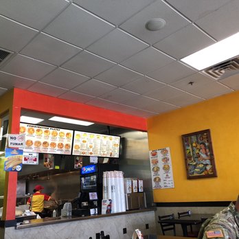 Roberto's Taco Shop - Mexican Near Me - Enterprise, Nevada