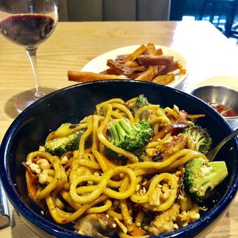 Doc B's Restaurant + Bar - Build your own wok bowl - chicken, teriyaki sauce, udon noodles - New American Near Me - Chicago, Illinois