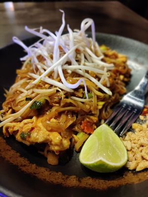 Mai Thai Restaurant by null