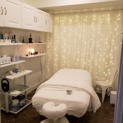 Pure Sweet Skincare - Awesome ambience!
