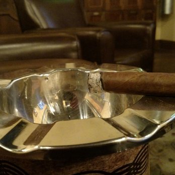 Cigar Clientelle - Tobacco Shops Near Me - Santa Clarita, California Cigar Clientelle - Tobacco Shops Near Me - Santa Clarita, California