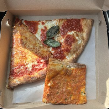 Austin Street Pizza - Pizza Near Me - Forest Hills, New York Austin Street Pizza - Pizza Near Me - Forest Hills, New York