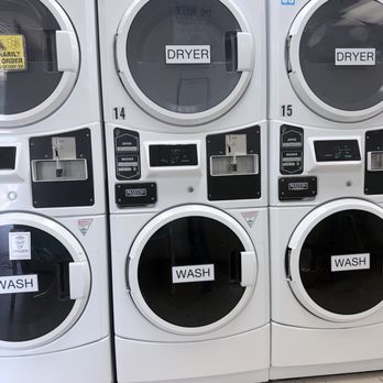 Wash House Laughlin - Love the linked washer & dryer! - Laundromat Near Me - Laughlin, Nevada