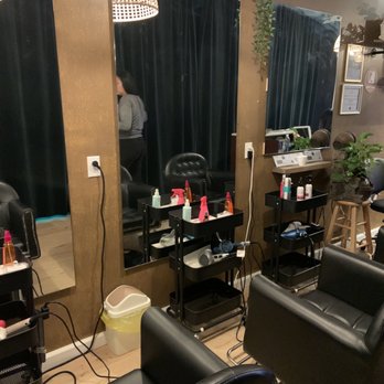 Vheadspa - Where cover girls are pampered - Hair Salons Near Me - Garden Grove, California Vheadspa - Where cover girls are pampered - Hair Salons Near Me - Garden Grove, California
