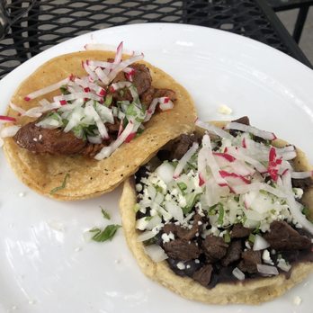 5 Rabanitos - Tacos - Mexican Near Me - Chicago, Illinois 5 Rabanitos - Tacos - Mexican Near Me - Chicago, Illinois