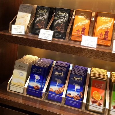 リンツ ショコラ カフェ 神戸三田プレミアム アウトレット店 Chocolatiers Shops 北区上津台7 3 神戸市 兵庫県 Japan Restaurant Reviews Phone Number