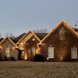 Nichols & Sons - Christmas light installation.