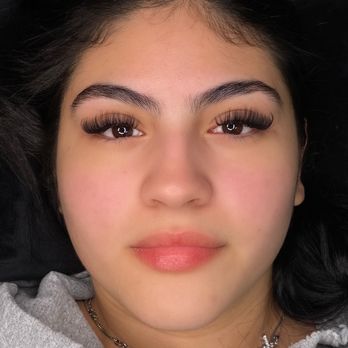 Lashed By Yesica - Set: Hybrid 
Style: Cat eye - Eyelash Service Near Me
