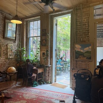 Fourth Wall - Inside - Coffee & Tea Near Me - New Orleans, Louisiana Fourth Wall - Inside - Coffee & Tea Near Me - New Orleans, Louisiana