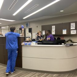 HCA Houston Healthcare - Mainland - This man here argued with men