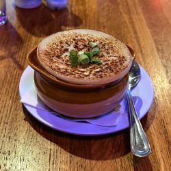 Moose's LZ - French onion soup (before)