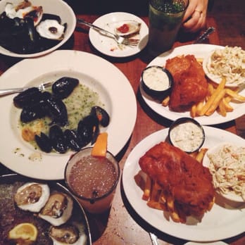 Mama's on the Half Shell - Bars Near Me - Baltimore, Maryland