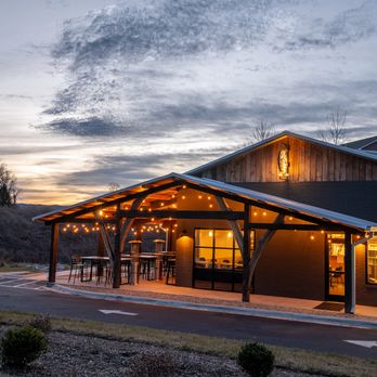 Pisgah Bakehouse - Pisgah Bakehouse - Bakeries Near Me - Brevard, North Carolina Pisgah Bakehouse - Pisgah Bakehouse - Bakeries Near Me - Brevard, North Carolina