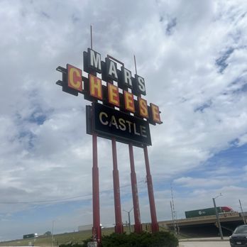 Mars Cheese Castle - Bakeries Near Me - Kenosha, Wisconsin Mars Cheese Castle - Bakeries Near Me - Kenosha, Wisconsin