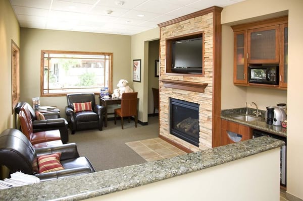 Kenneth G Claggett, DMD