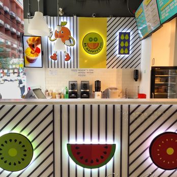 Juice To Go - Staff area - Juice Bars & Smoothies Near Me - Toronto, Ontario Juice To Go - Staff area - Juice Bars & Smoothies Near Me - Toronto, Ontario