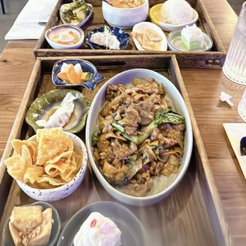 Me’Khun Delicacies - $11 and $13 - Thai Near Me - Katy, Texas Me’Khun Delicacies - $11 and $13 - Thai Near Me - Katy, Texas