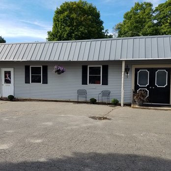 Renee's Salon - Hair Salons Near Me - Stafford Springs, Connecticut Renee's Salon - Hair Salons Near Me - Stafford Springs, Connecticut