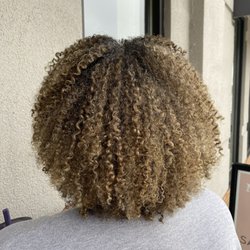 Curls by Dezi - Curl by Curl Dimension.