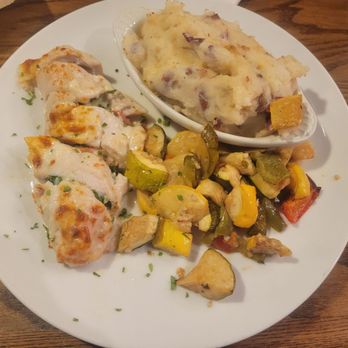 Uno Pizzeria & Grill - Baked Stuffed Chicken** Mashed Red Bliss Potatoes Roasted Veggies - Pizza Near Me - Winter Garden, Florida Uno Pizzeria & Grill - Baked Stuffed Chicken** Mashed Red Bliss Potatoes Roasted Veggies - Pizza Near Me - Winter Garden, Florida