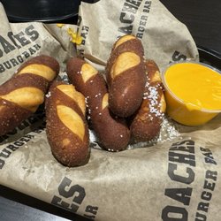 Coaches Burger Bar - Batter Up Pretzels