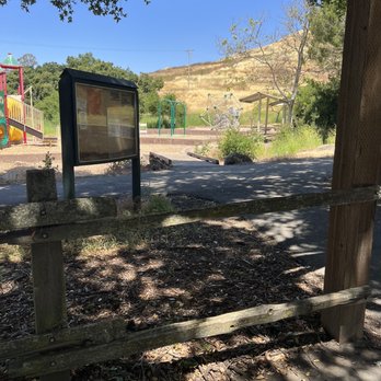Ed R. Levin County Park - Kid playground - Dog Parks Near Me - Milpitas, California