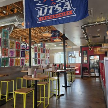 Bunz - Inside - Burgers Near Me - San Antonio, Texas Bunz - Inside - Burgers Near Me - San Antonio, Texas