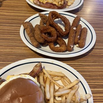 IHOP - Chicken Sandwich, Appetizer Sampler, World-Famous Pancake Combo - Breakfast & Brunch Near Me - Christiansburg, Virginia IHOP - Chicken Sandwich, Appetizer Sampler, World-Famous Pancake Combo - Breakfast & Brunch Near Me - Christiansburg, Virginia