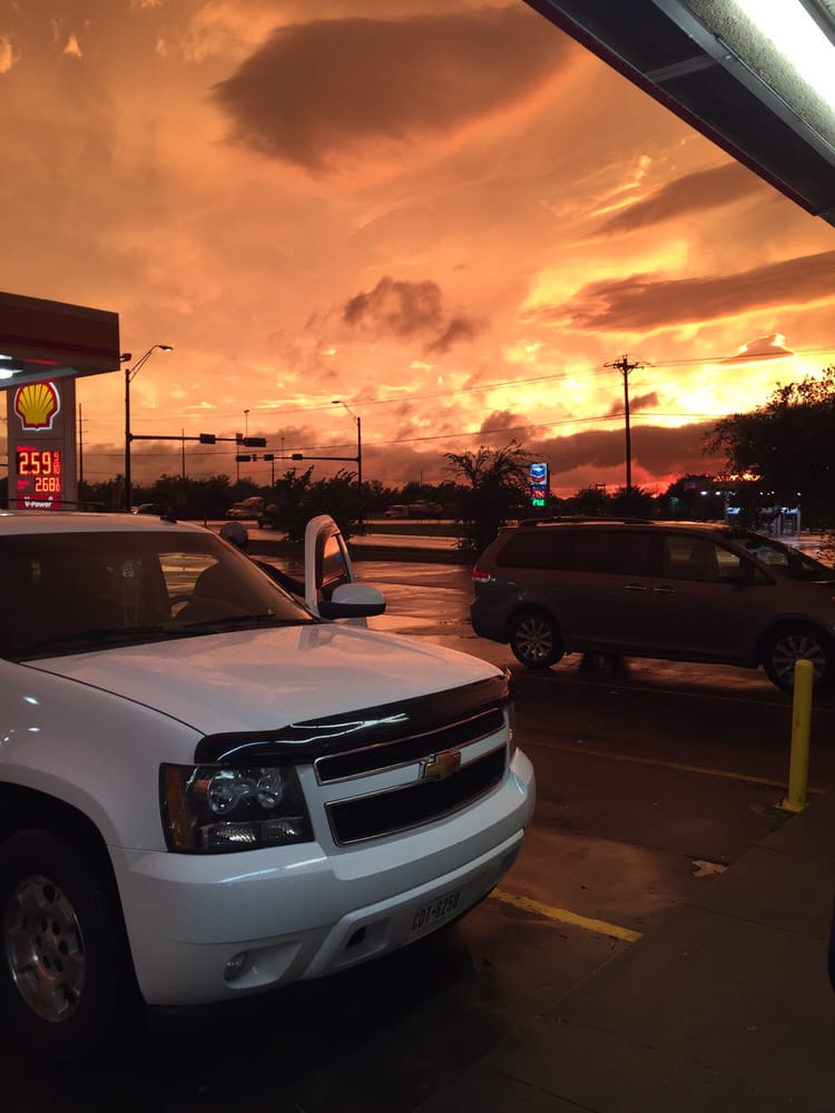 TIGERLAND SHELL Updated June 2024 890 N Harvey Mitchell Pkwy, Bryan