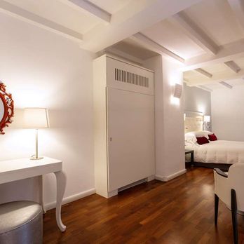 MGallery Palazzo Caracciolo - Guest room - Hotels Near Me - Naples, NA