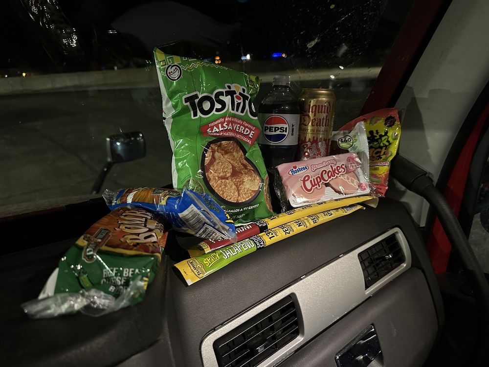 CHEVRON Updated September 2024 40 Photos & 29 Reviews 1071 N Imperial Hwy, Ocotillo