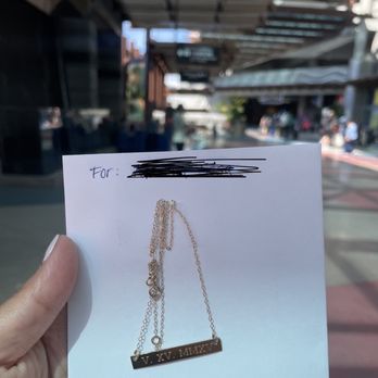 Avis Rent A Car - My necklace found and returned - Car Rental Near Me - Honolulu, Hawaii Avis Rent A Car - My necklace found and returned - Car Rental Near Me - Honolulu, Hawaii