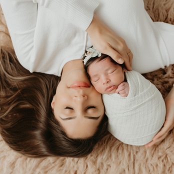 Kathleen Lopes Studio - Newborn - Full Experience - Session Photography Near Me - Irvine, California Kathleen Lopes Studio - Newborn - Full Experience - Session Photography Near Me - Irvine, California
