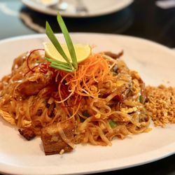 Aaharn - Pad Thai
