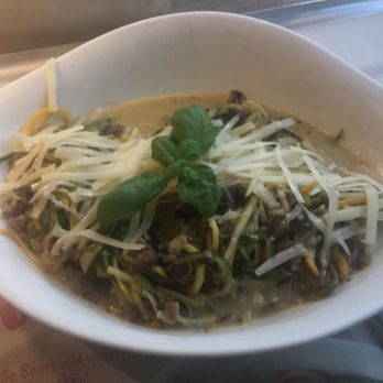 Vapiano - Zoodles with white sauce and fresh Parmesan - Italian Near Me - Kaiserslautern, RP Vapiano - Zoodles with white sauce and fresh Parmesan - Italian Near Me - Kaiserslautern, RP