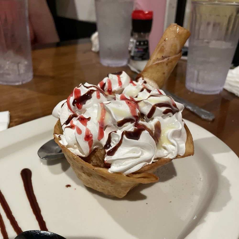 El Mazatlan - Fried ice cream with a churro! - Mexican Near Me - Glasgow, Kentucky El Mazatlan - Fried ice cream with a churro! - Mexican Near Me - Glasgow, Kentucky