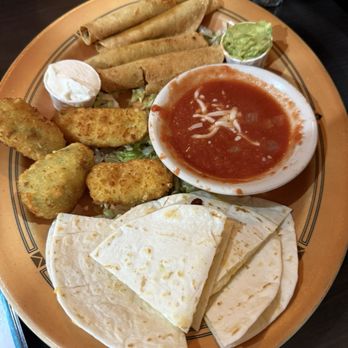 Mexican Village Restaurant - Sampler platter appetizer - Mexican Near Me - Detroit, Michigan Mexican Village Restaurant - Sampler platter appetizer - Mexican Near Me - Detroit, Michigan