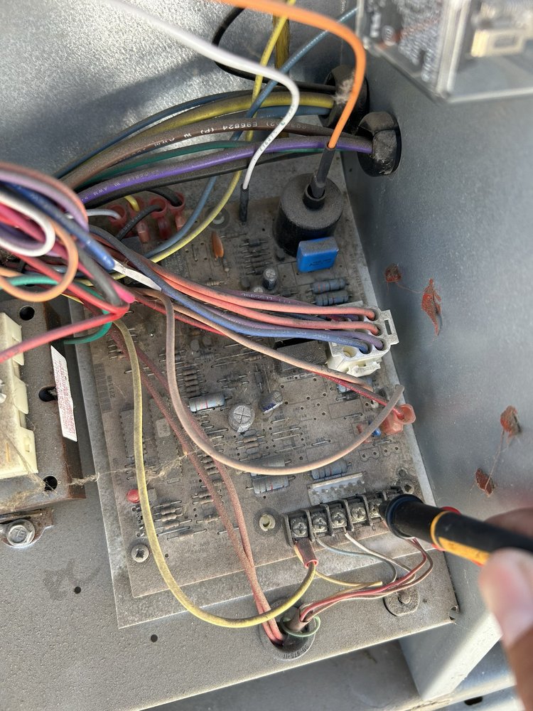 Slide of Fel-Air Heating & Air Conditioning