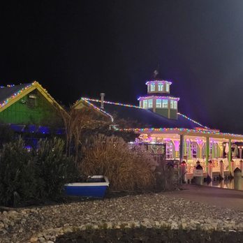 The Jetty - The Jetty at Christmas time - Seafood Near Me - Grasonville, Maryland