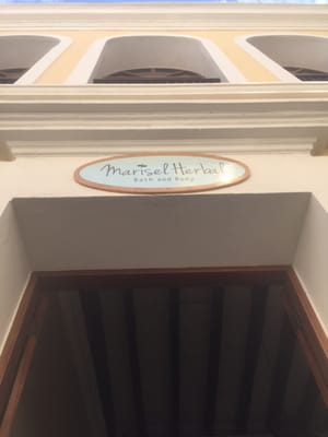 Marisel Herbal Bath & Body by null