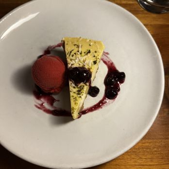 Shore - Key lime pie - New American Near Me - Longboat Key, Florida