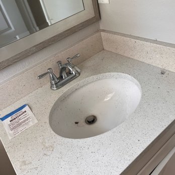 Karing Hands Refresh & Renew - Before - Home Cleaning Near Me - Virginia Beach, Virginia Karing Hands Refresh & Renew - Before - Home Cleaning Near Me - Virginia Beach, Virginia