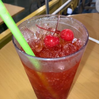 LuLu's Destin - Shirley Temple - Seafood Near Me - Destin, Florida