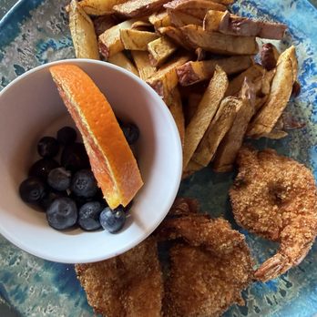 Edom Log Cabin - kids shrimp meal - Comfort Food Near Me - Edom, Texas Edom Log Cabin - kids shrimp meal - Comfort Food Near Me - Edom, Texas